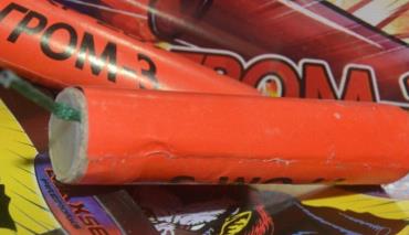 МЧС предупреждает о правильном использовании оставшейся пиротехники